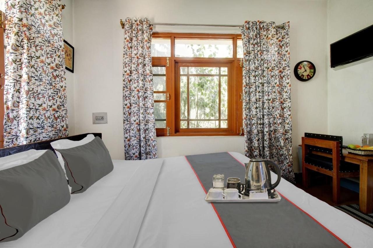 Super Oyo Capital O 91600 The Village Classic Hotel And Restaurant Сринагар Экстерьер фото